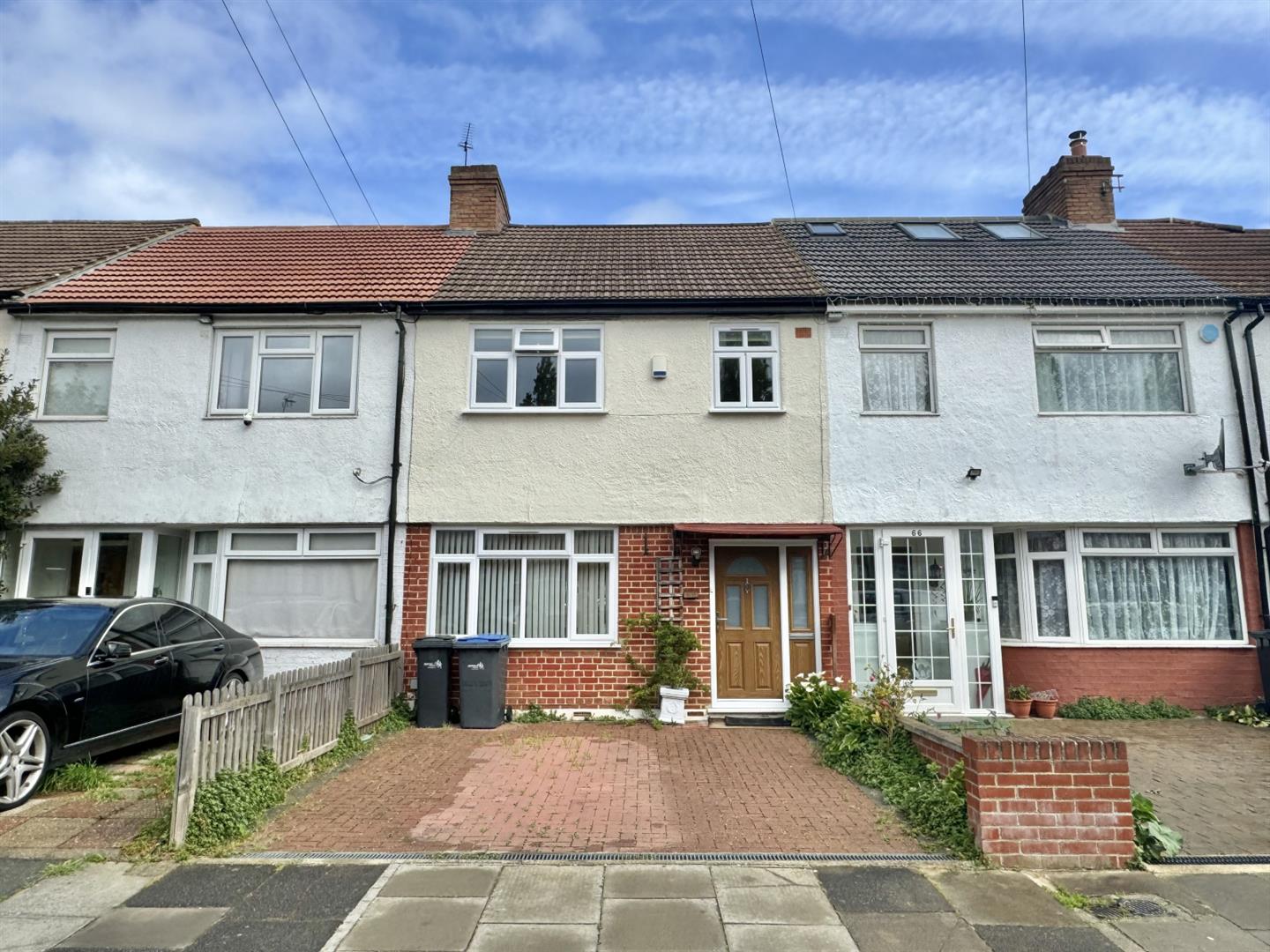 New Park Avenue, Palmers Green